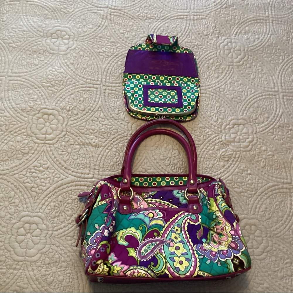 Vera Bradley handbag with matching wallet. NWOT